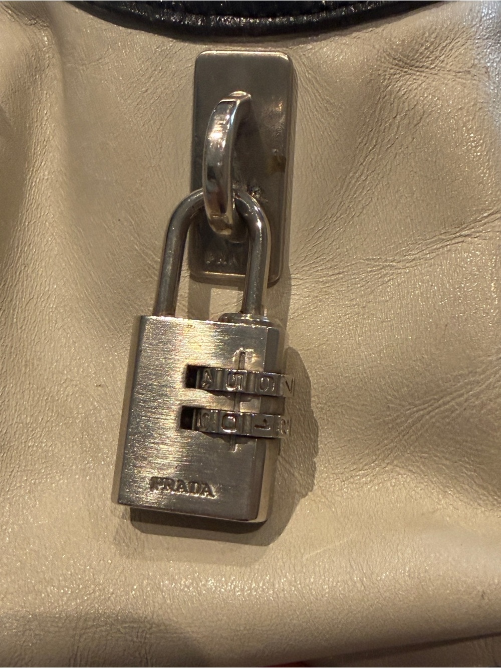 prada s/s 2000 bowling bag black & white - Picture 7 of 11